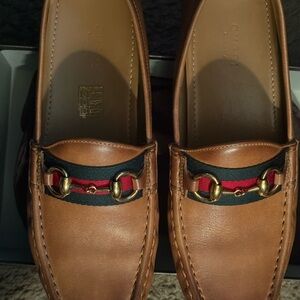 Gucci Brown Leather Loafers with Red and green Accents